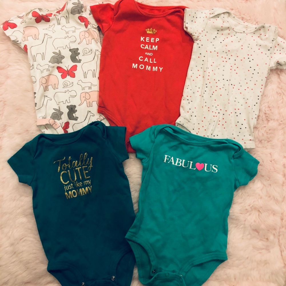 Carter’s onesie bundle ! 9 months